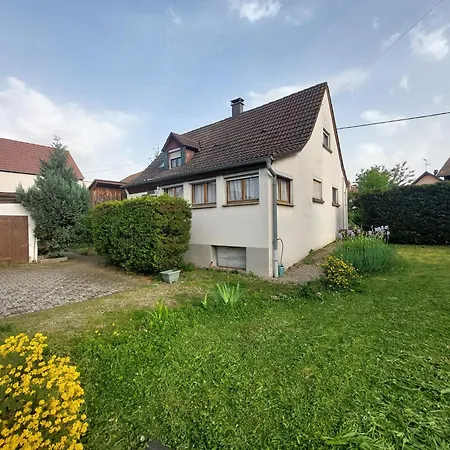 Holiday home Au Jardin De Lucie *